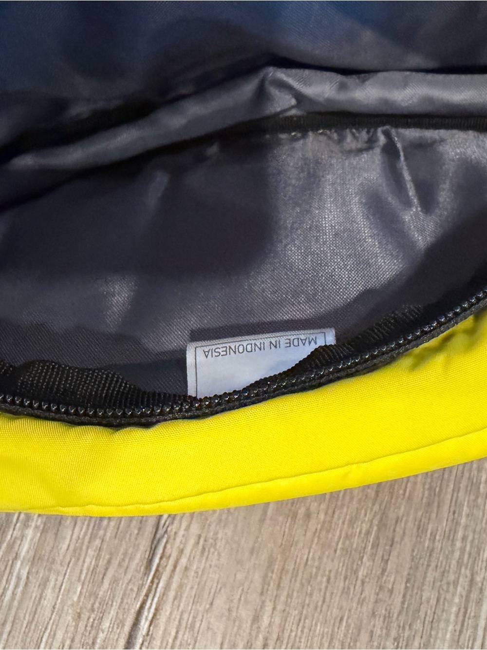adidas Bright Yellow Trefoil Belt Bag - Picture 2 of 3